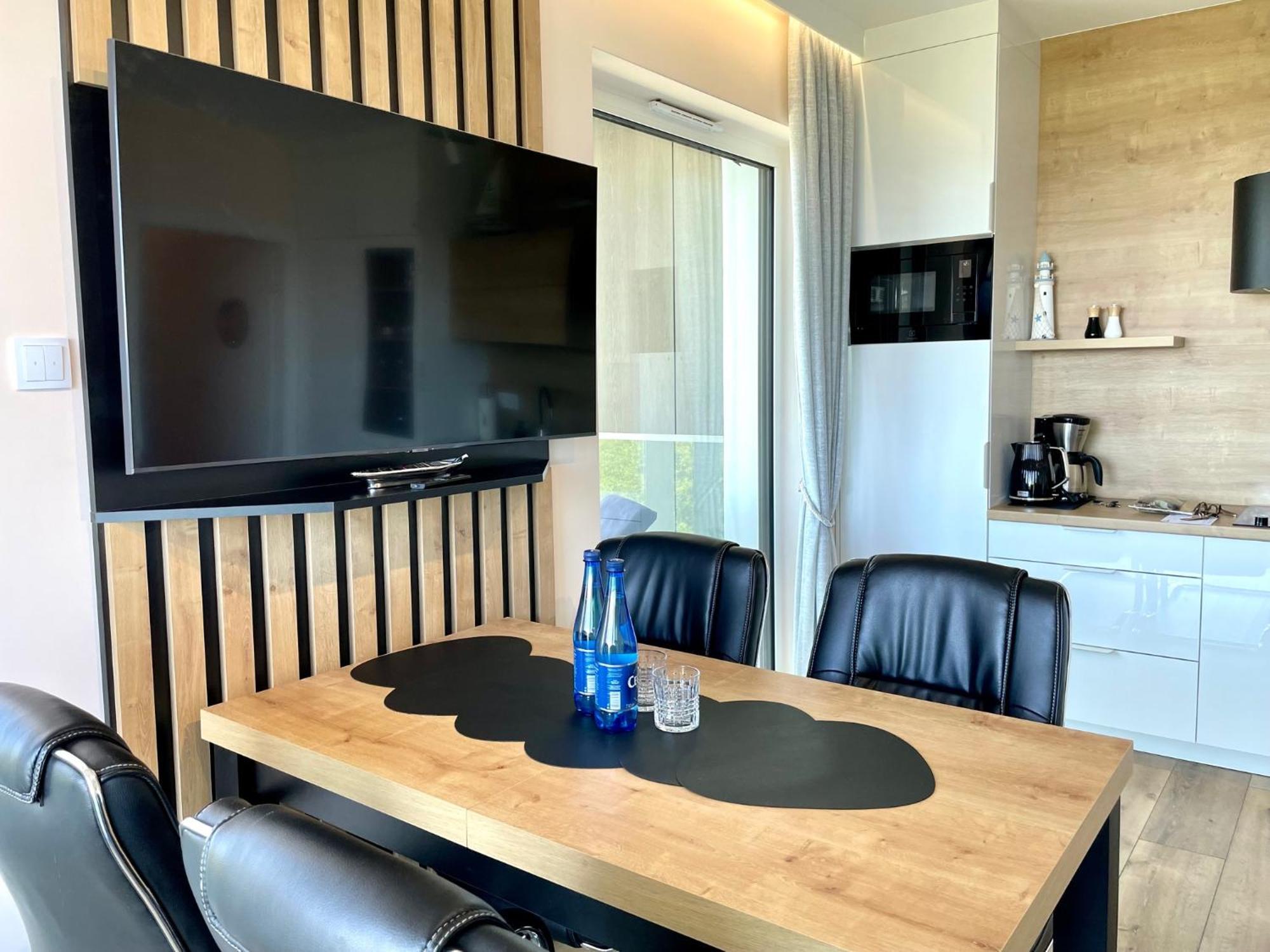 Perlowa Przystan - Apartamenty Komfort Widok Na Morze, Parking Сяноженти Екстериор снимка